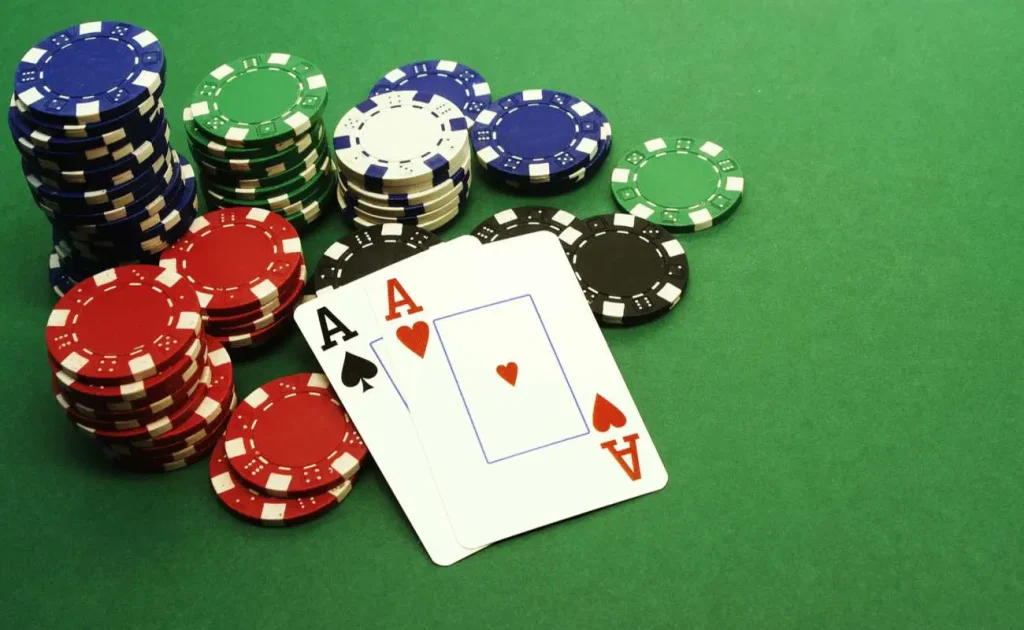 The Benefits of Playing Online Slots Over Land-Based Slots